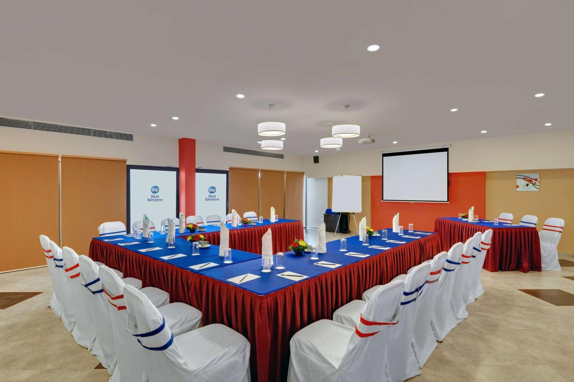 Surestay Plus By Best Western Амритсар Екстериор снимка