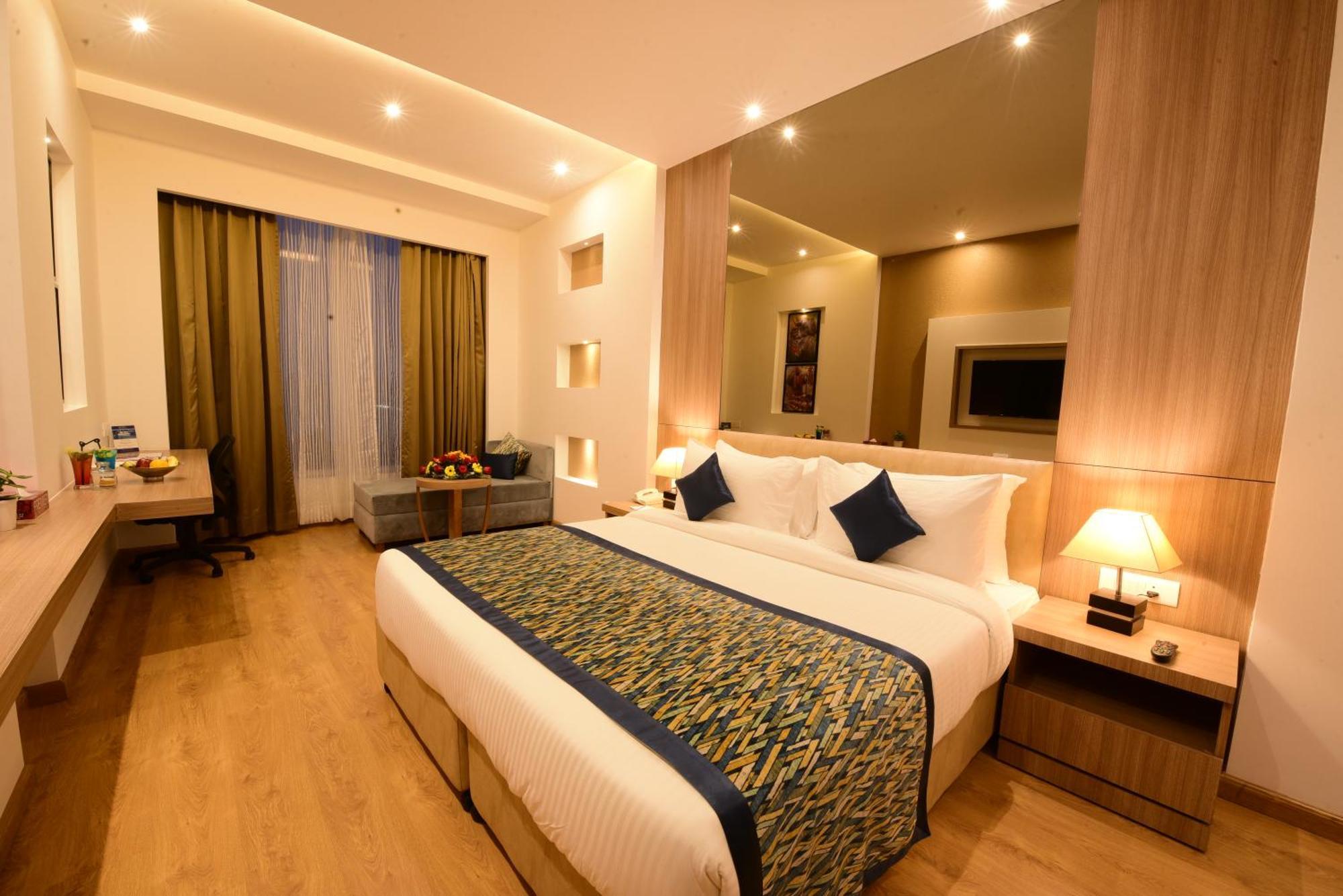 Surestay Plus By Best Western Амритсар Екстериор снимка