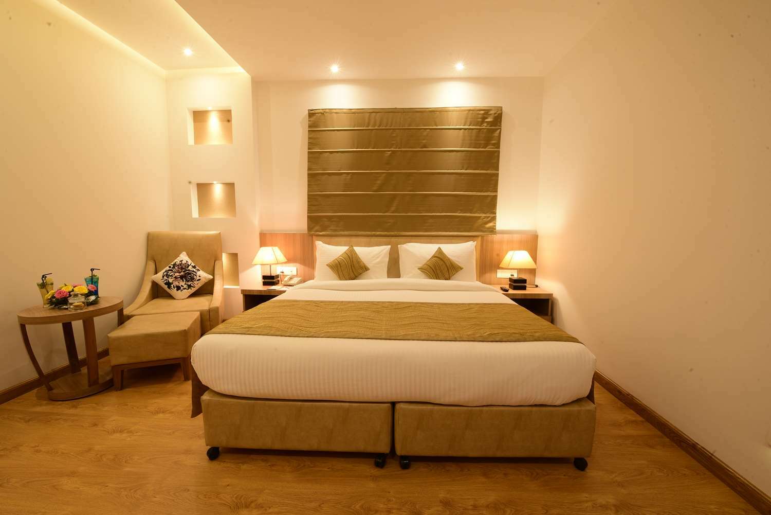 Surestay Plus By Best Western Амритсар Стая снимка