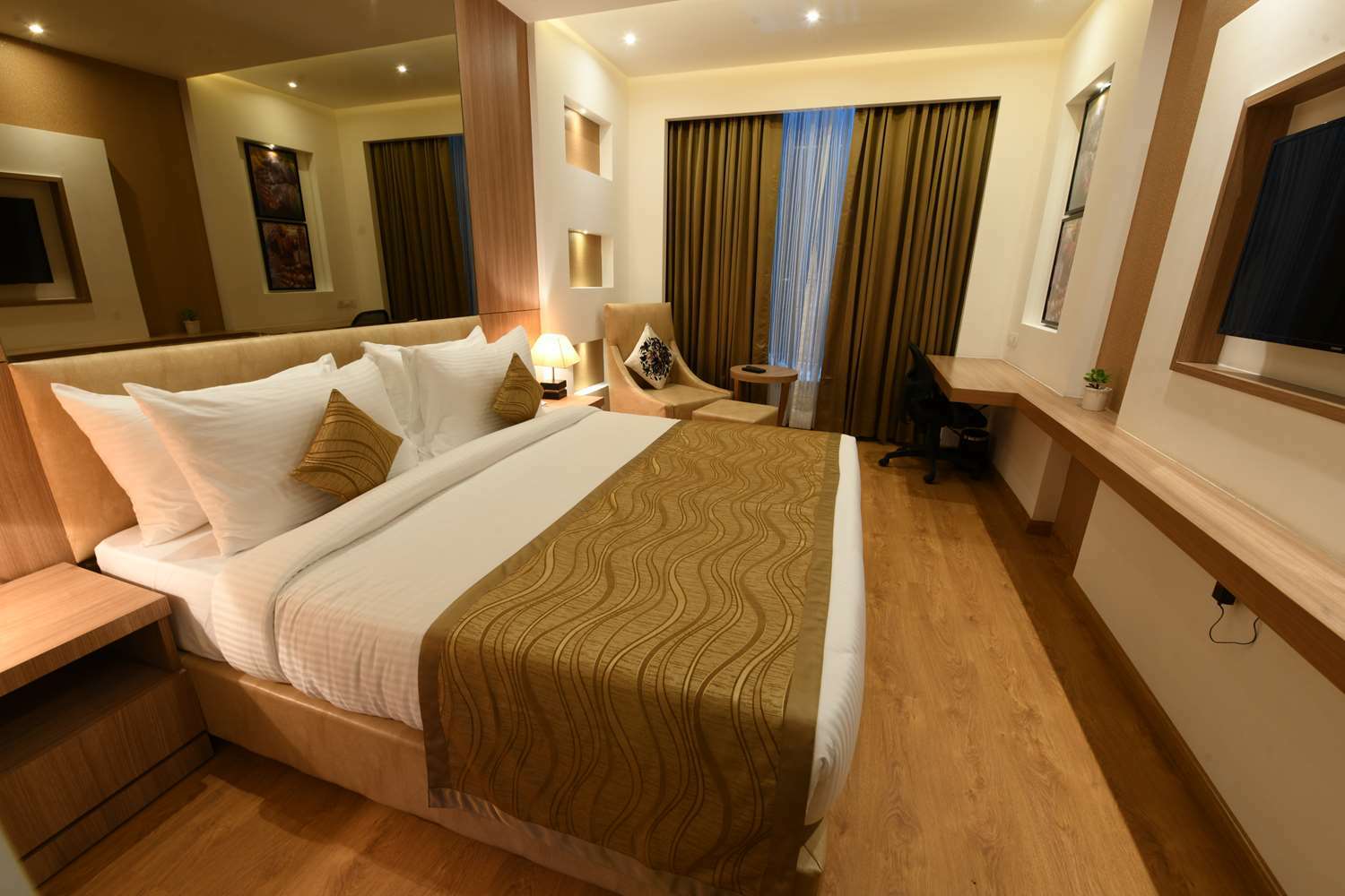 Surestay Plus By Best Western Амритсар Стая снимка