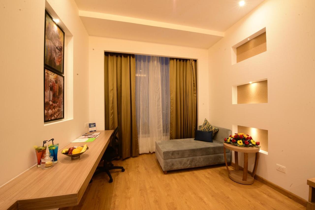 Surestay Plus By Best Western Амритсар Екстериор снимка